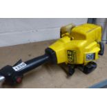 McCulloch petrol strimmer. Not available for in-house P&P, contact Paul O'Hea at Mailboxes on