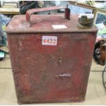 Red vintage petrol can with brass cap, 25 x 16 x 33 cm. Not available for in-house P&P, contact Paul