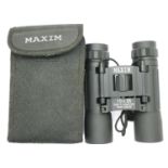 Pair of Maxim 10 x 25 binoculars. P&P Group 2 (£18+VAT for the first lot and £3+VAT for subsequent