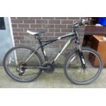 Jamis Trail XS mens bike with 21 Shimano gears and a 19 inch frame. Not available for in-house P&P