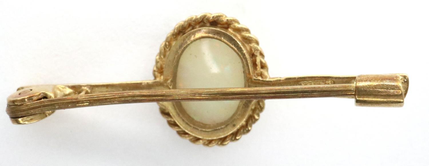 9ct gold opal set brooch, D: 30 mm, 1.8g. P&P Group 1 (£14+VAT for the first lot and £1+VAT for - Image 2 of 3