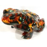 Anita Harris toad, signed in gold, H: 11 cm. No cracks, chips or visible restoration. P&P Group