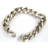 925 silver bracelet, L: 23 cm, 73g. P&P Group 1 (£14+VAT for the first lot and £1+VAT for subsequent