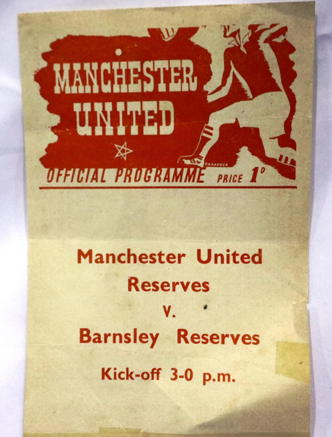 Manchester United Reserves programme 11th March 1952 v Barnsley Reserves. P&P Group 1 (£14+VAT for
