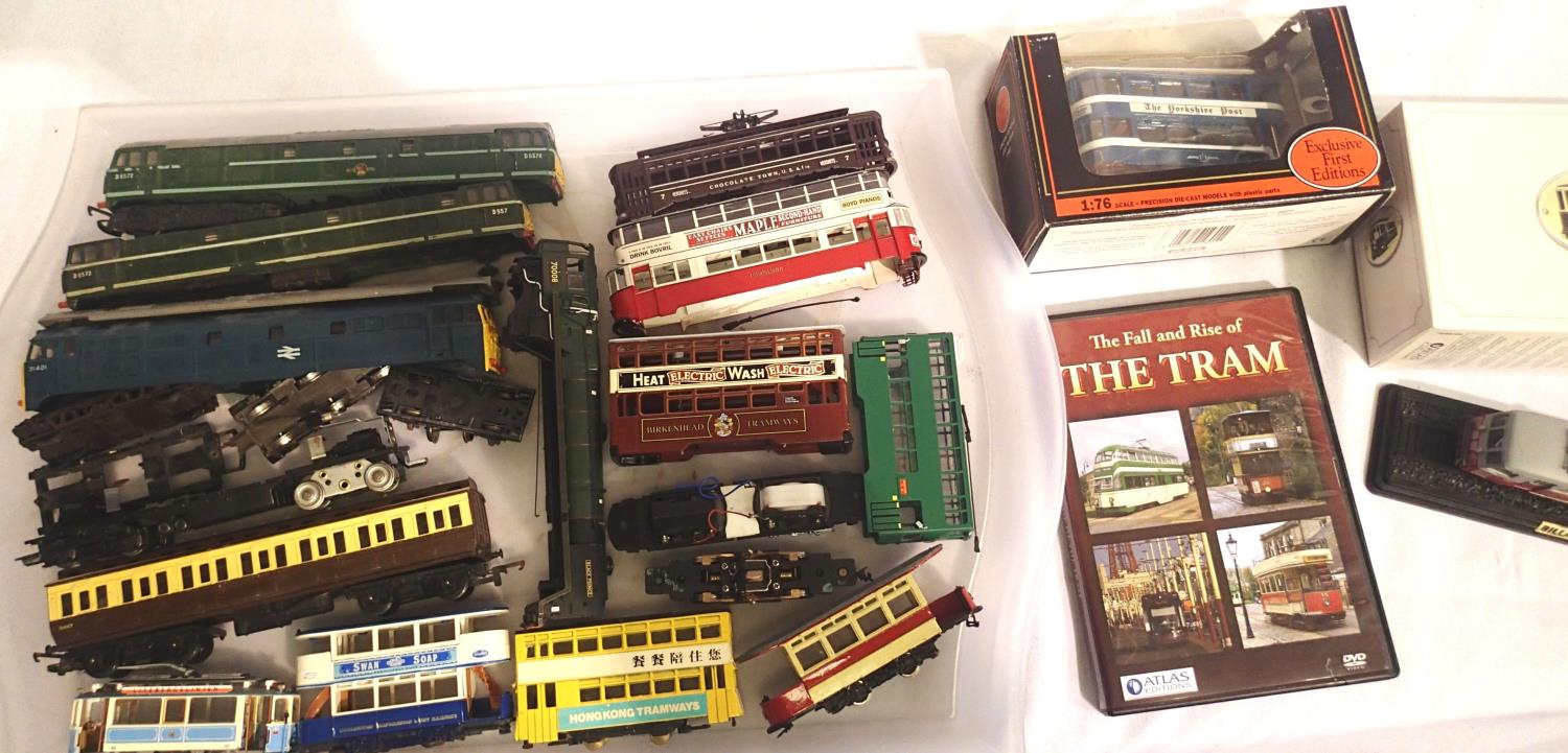 OO scale: selection of model trams including one motorised, chassis, bodies etc and a quantity of