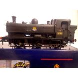 OO scale Bachmann 32-205 pannier tank, BR Black 9736, Early Crest, detail fitted, very good to
