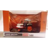 Universal Hobbies 1/32 scale David Brown case 1490 tractor in excellent condition, boxed. P&P