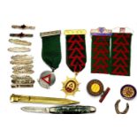 Mixed collectables including enamel badges, a fruit knife and a yellow metal pencil etc. P&P Group 1