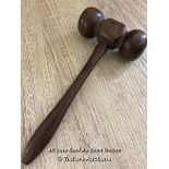 VINTAGE AUCTIONEERS GAVEL