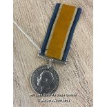 1914 - 1918 M2048843 WAR MEDAL ISSUED TO PTE. F. PARFREY A.S.C APPROX 36G
