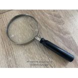 VINTAGE MAGNIFYING GLASS, 7.5CM DIAMETER