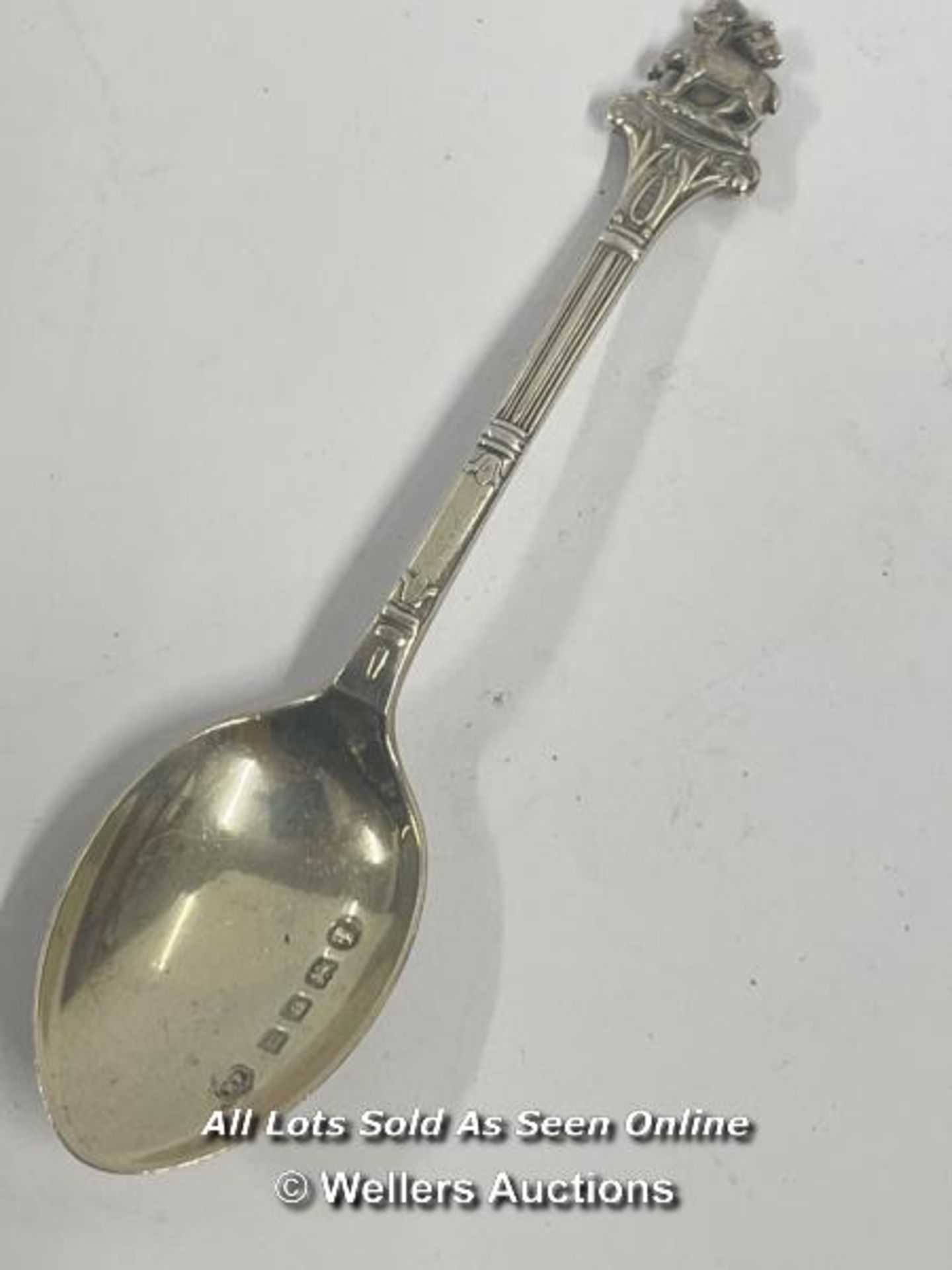 ASSORTED SILVER ITEMS INCLUDING DISHES, BRUSH, SPOONS AND PIN CUSHION AND 12K GOLD HAIR PIN (10) - Image 10 of 17