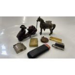 NOVELTY TABLE LIGHTERS MODELLED AS A HORSE AND A MOTORBIKE, 6 FURTHER LIGHTERS