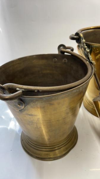 TWO BRASS BUCKETS, AJARDINIERE, FIRESIDE BRUSH - Image 4 of 4