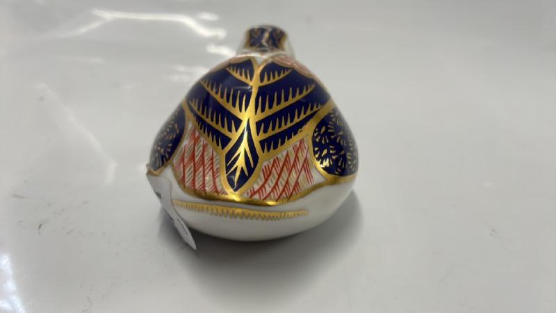 ROYAL CROWN DERBY BIRD PAPERWEIGHT, SILVER COLOURED STOPPER - Image 3 of 4