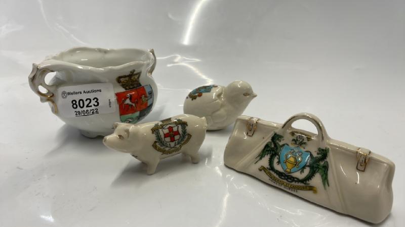CRESTED CHINA: SUSSEX PIG, CHICK WITH GLASTONBURY ARMS, CARLTON GLADSTONE BAG, RAMSGATE POT
