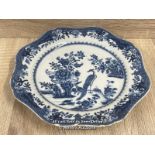 CHINESE BLUE & WHITE PLATE DECORATED WITH CRANES. THE PLATE HAS BEEN REPAIRED. 22CM DIAMETER