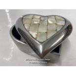 *VINTAGE MOTHER OF PEARL INLAY TRINKET JEWELLERY BOX. LARGE. HEART. SILVER TONE