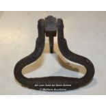 LARGE CAST IRON PERIOD DROP HANDLE - 130MM