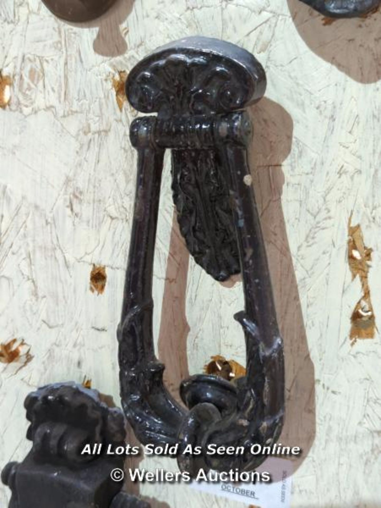 CAST IRON KNOCKER - 9" L