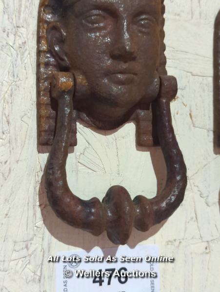 EARLY 19TH CENTURY EGYPTIAN STYLE CAST IRON KNOCKER - 6.5" L - Bild 2 aus 2