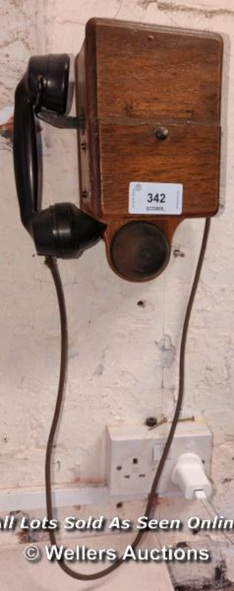 1930'S WALL MOUNTED TELEPHONE BOX - Image 8 of 8