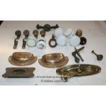 ASSORTED KNOBS AND HANDLES