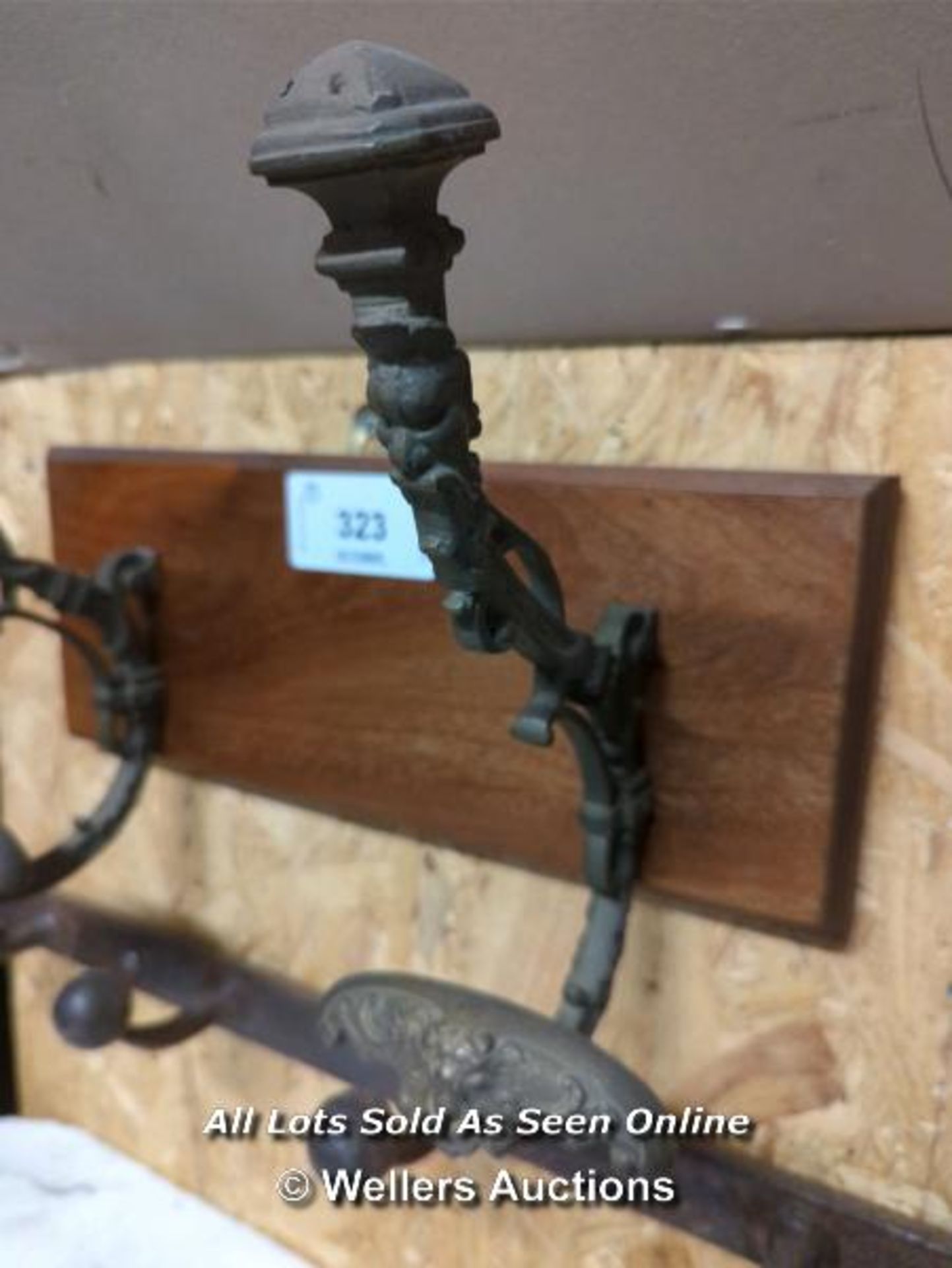 PAIR OF LARGE PERIOD BRASS FRENCH COAT HOOKS ON BACK BOARD - Image 3 of 3