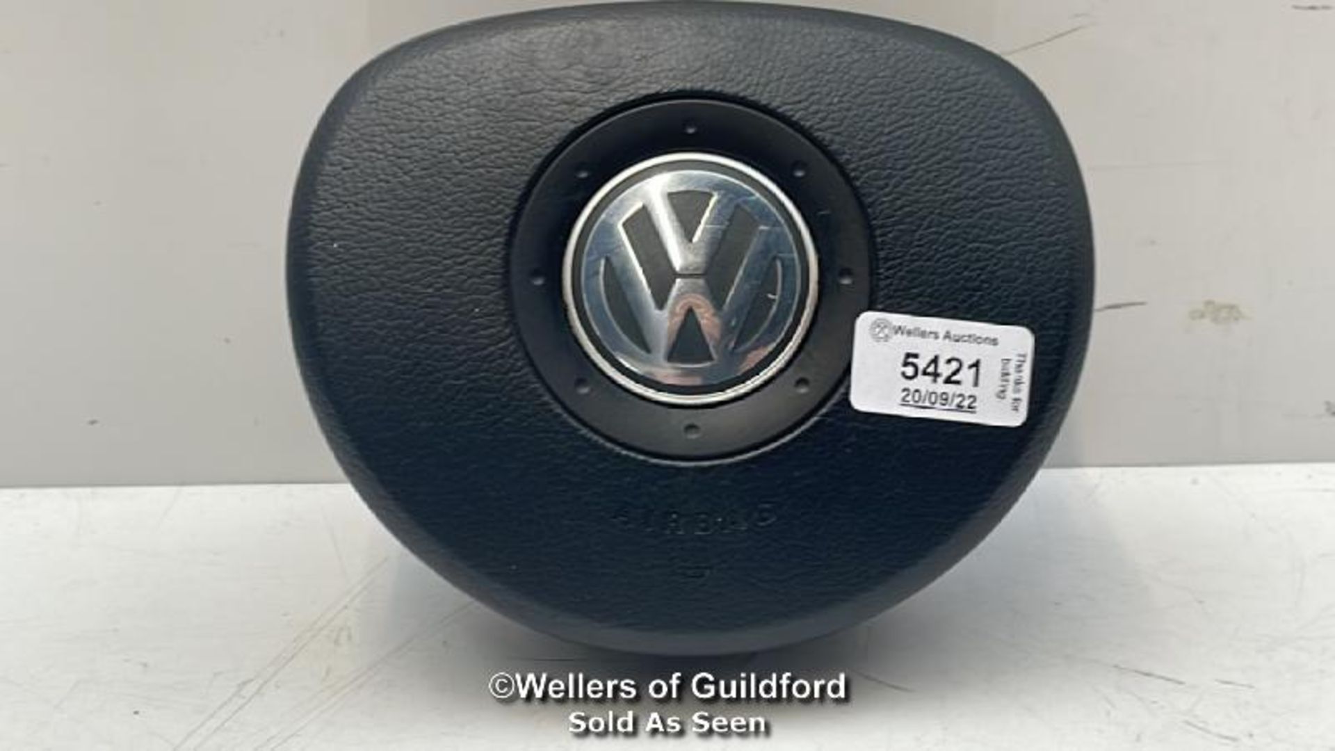 *VW TOURAN MK1 2003-2015 STEERING WHEEL AIRBAG 1T0880201