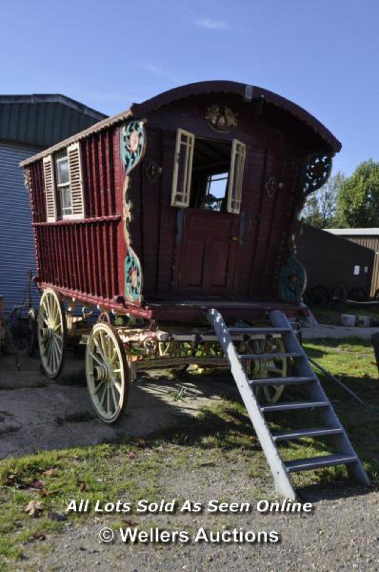 READING GYPSY WAGON, STAMPED 1871, WITH BUILT IN BED, CAST IRON LOG BURNER, LEAF SPRING SUSPENSION