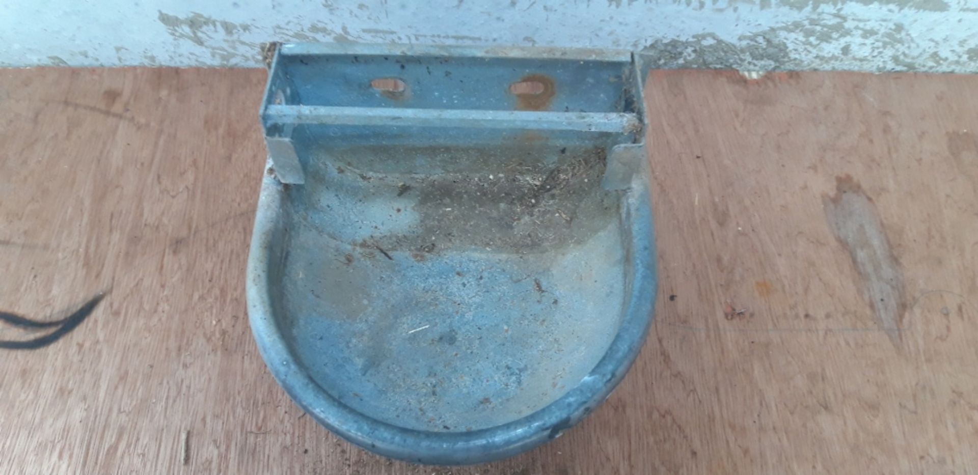 2 WATER BOWLS - Image 6 of 8