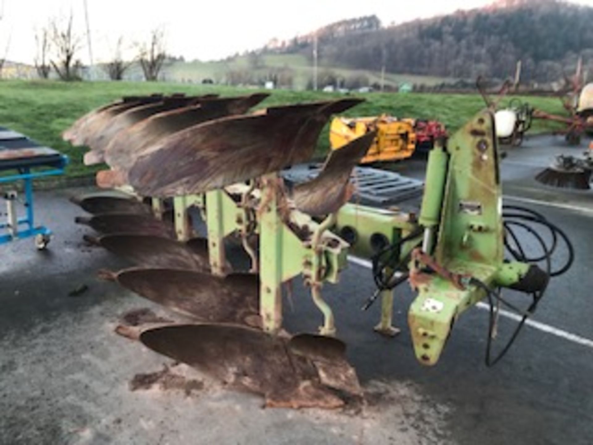 DOWDESWELL 5 FURROW REV PLOUGH - Image 2 of 2