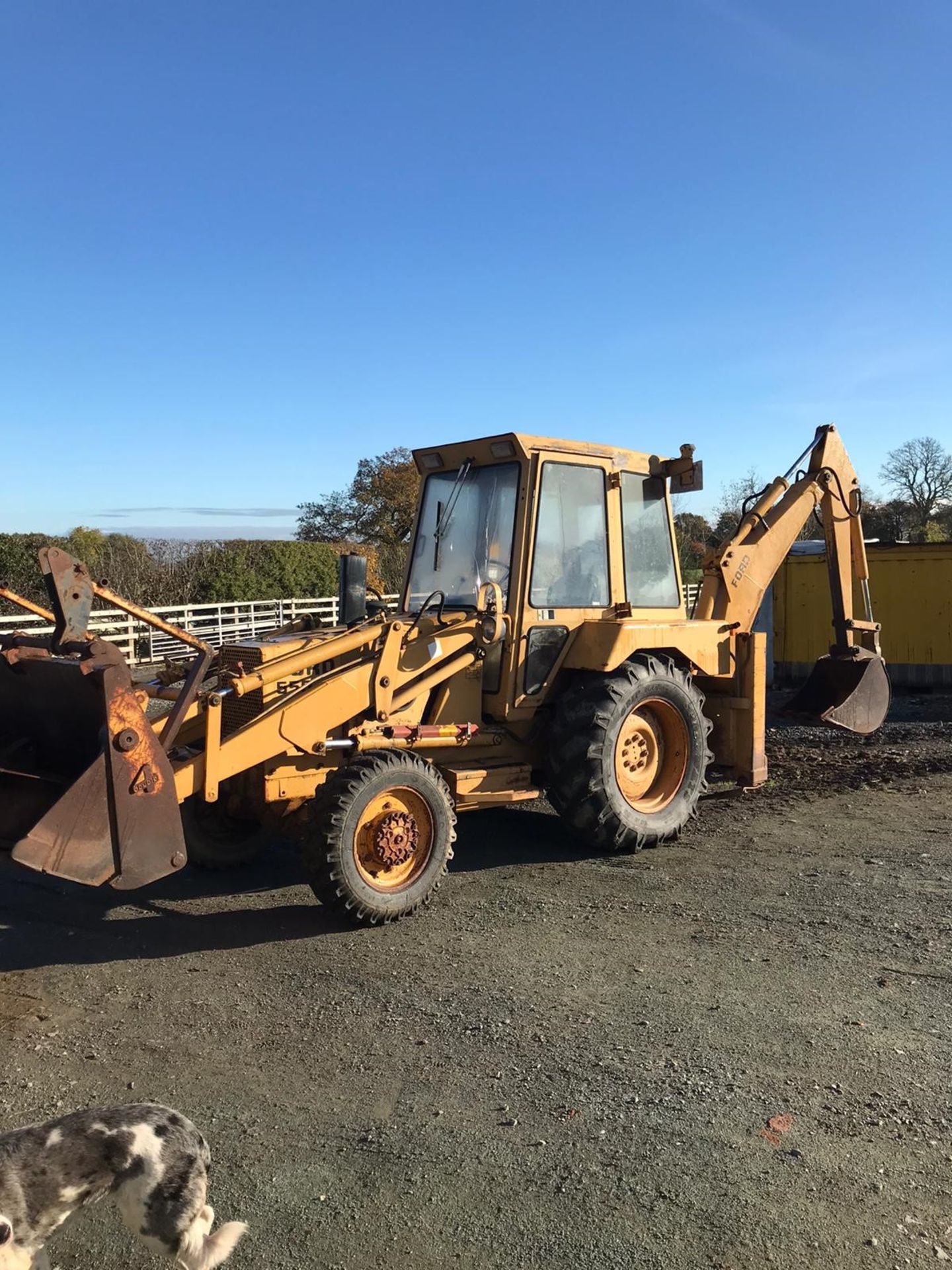 FORD 550 DIGGER