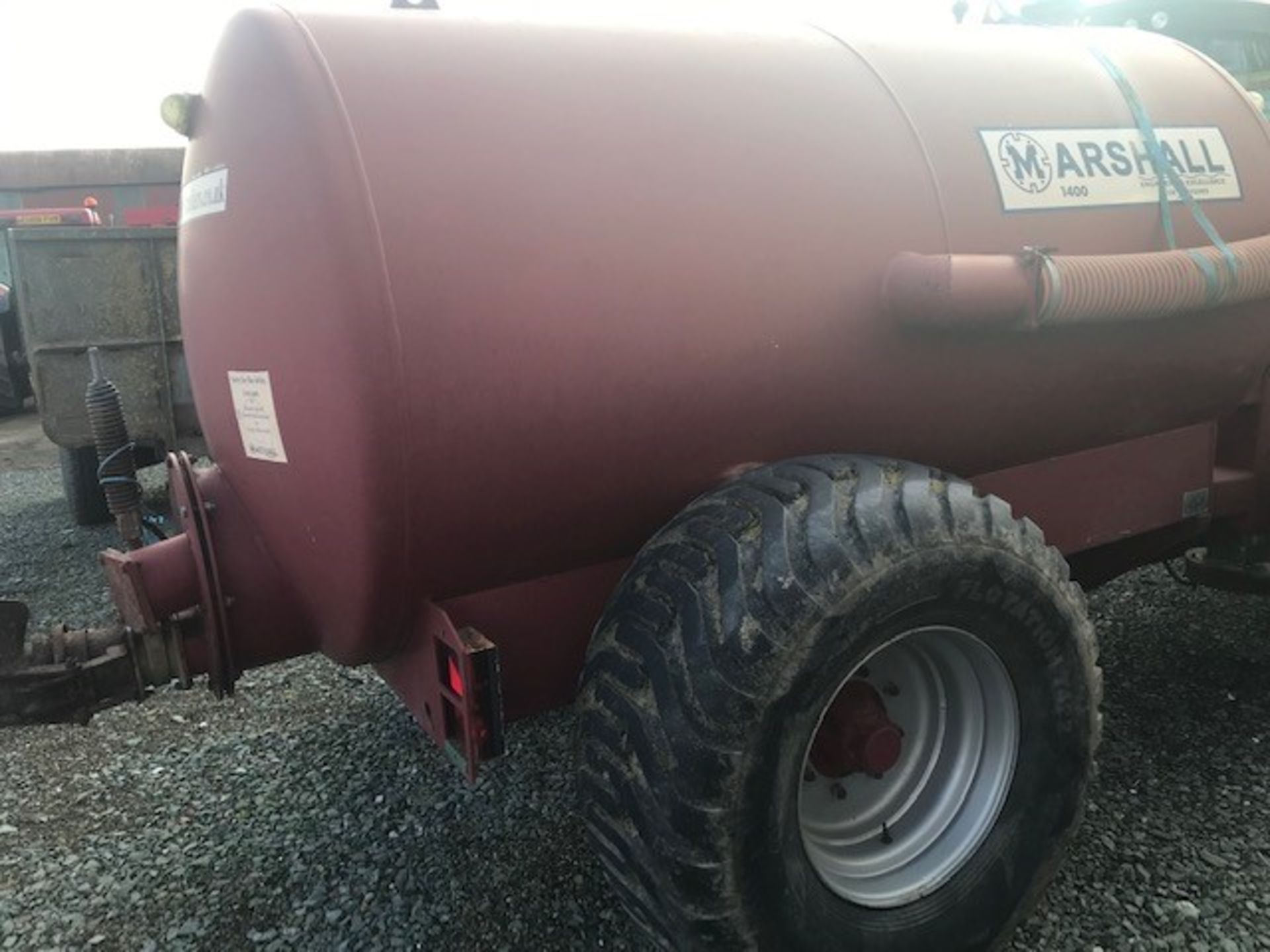 MARSHALL 1400 GALLON TANKER - Image 4 of 4