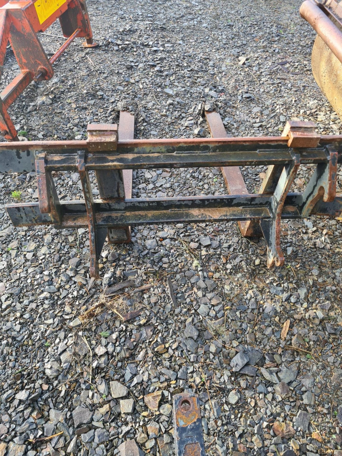 PALLET FORKS - Image 2 of 2