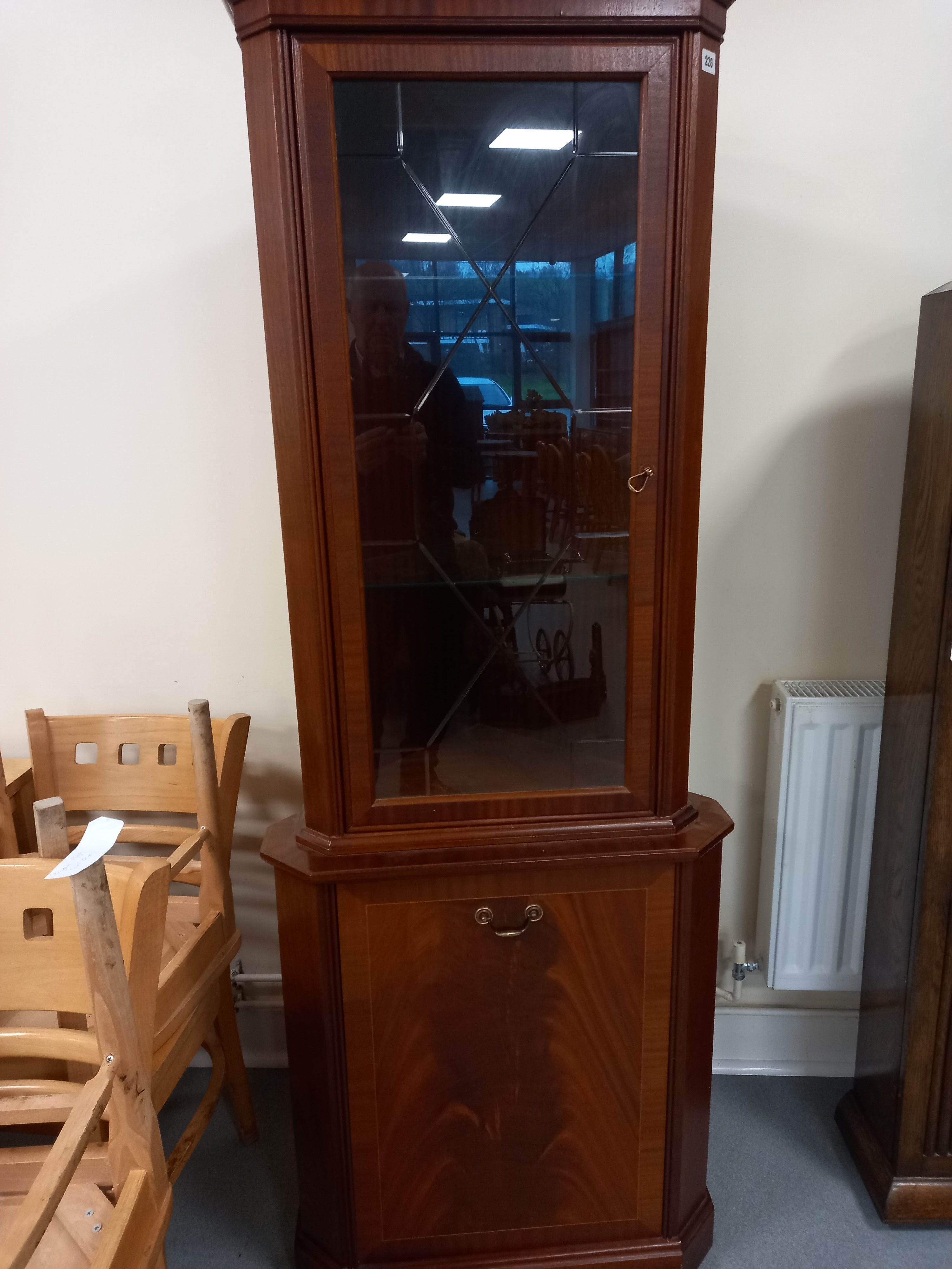 REPRODUCTION MAHOGANY CORNER UNIT