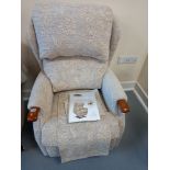 AS-NEW ABLEWORLD ELECTRIC RECLINER CHAIR