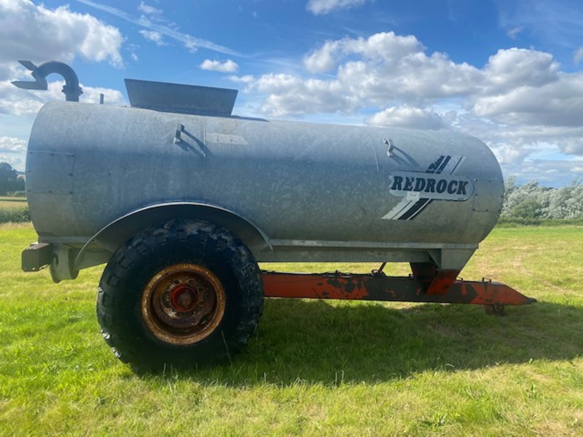 REDROCK 1800 GALLON SLURRY TANKER - Image 3 of 6