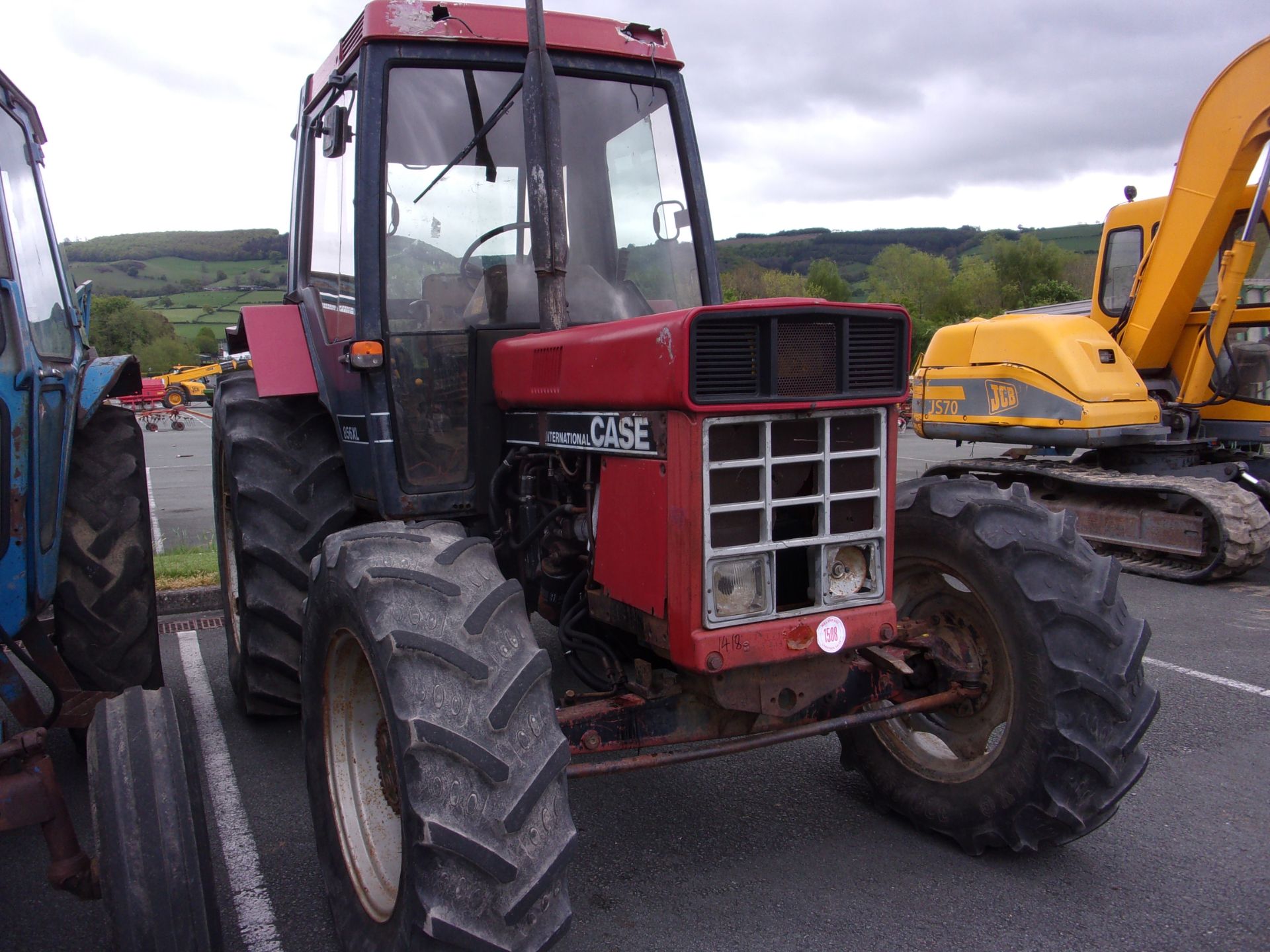 CASE 856 XL 4WD TRACTOR