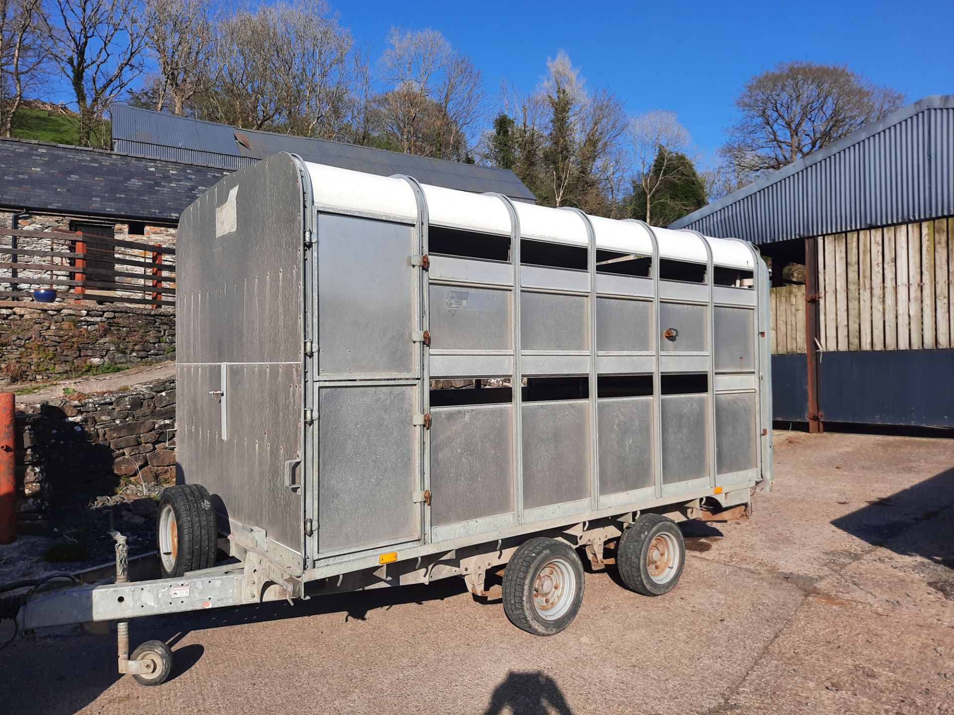 12FT IFOR WILLIAMS STOCK TRAILER WITH DE