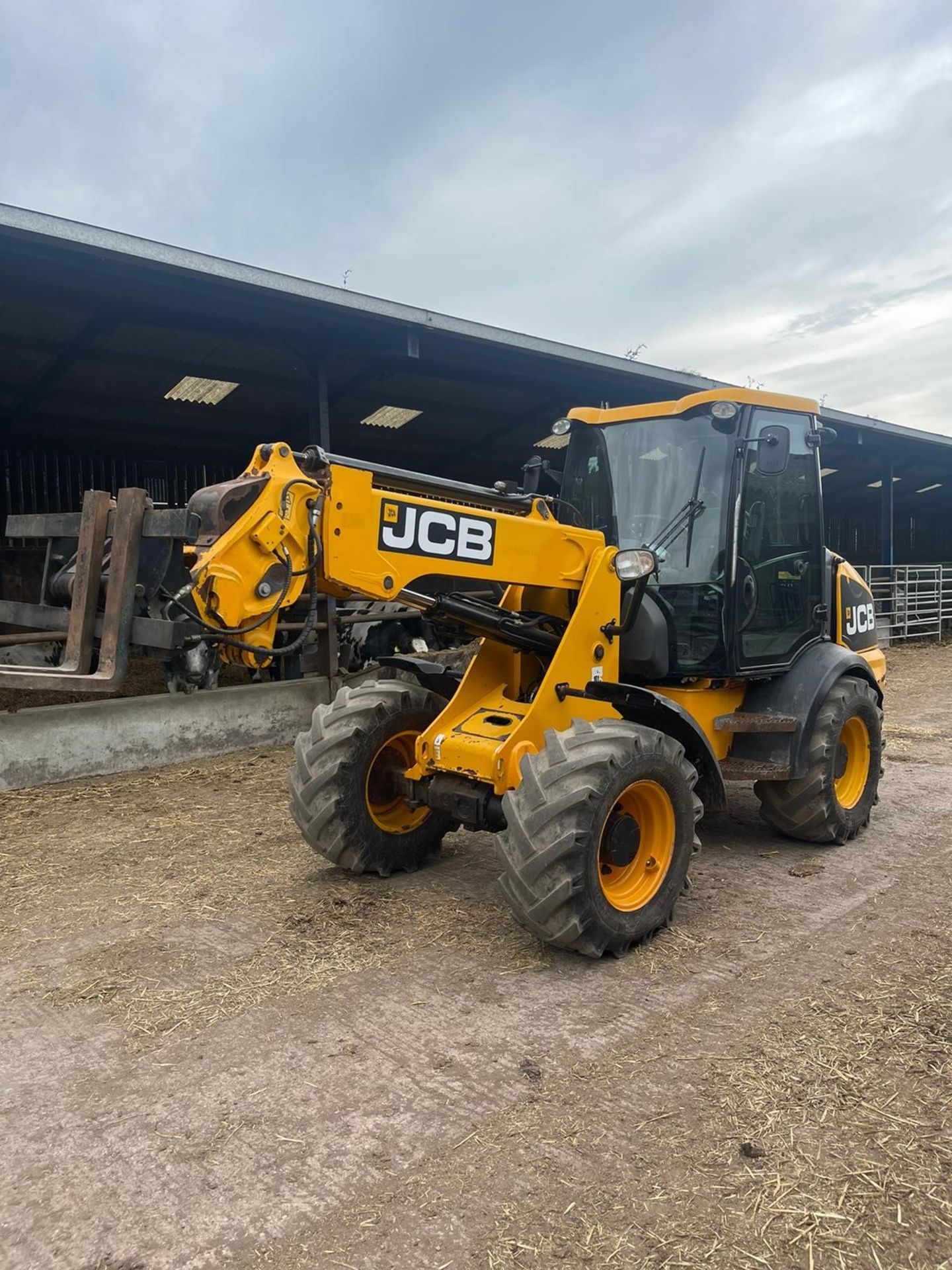 JCB TM 220 LOADALL