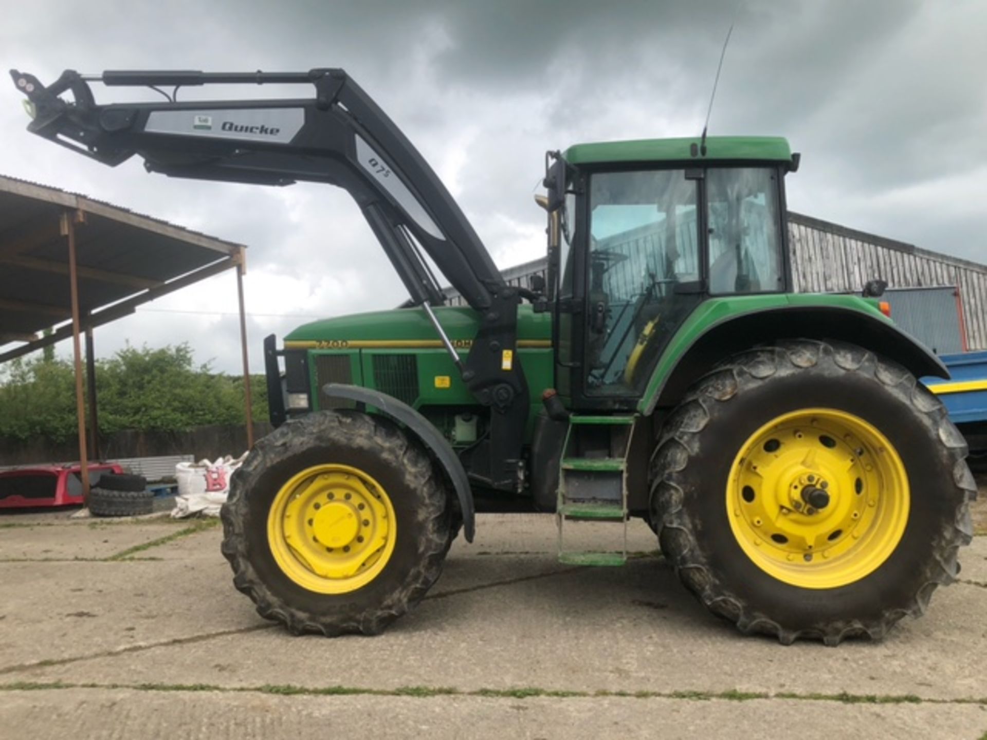 1995 JOHN DEERE 7700 TRACTOR - Image 4 of 6