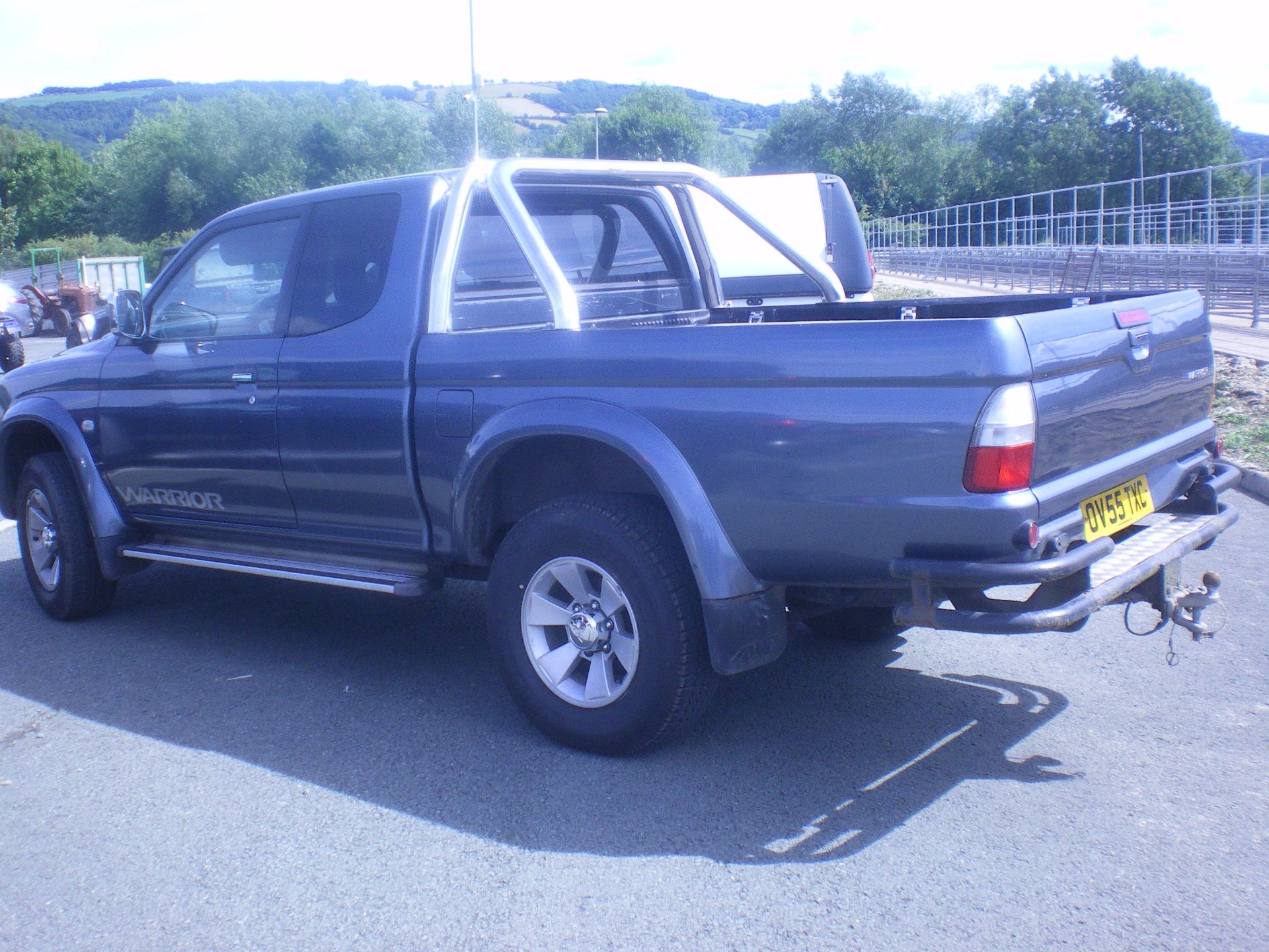 MITSUBISHI L200 WARRIOR PICK UP - Image 2 of 6