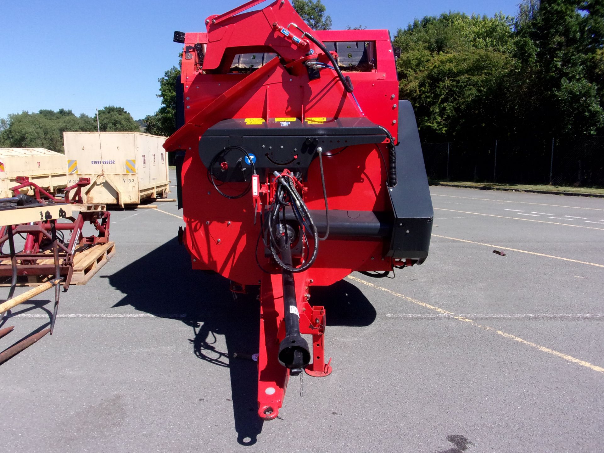 2017 KUHN 15070M STRAW CHOPPER - Image 6 of 7