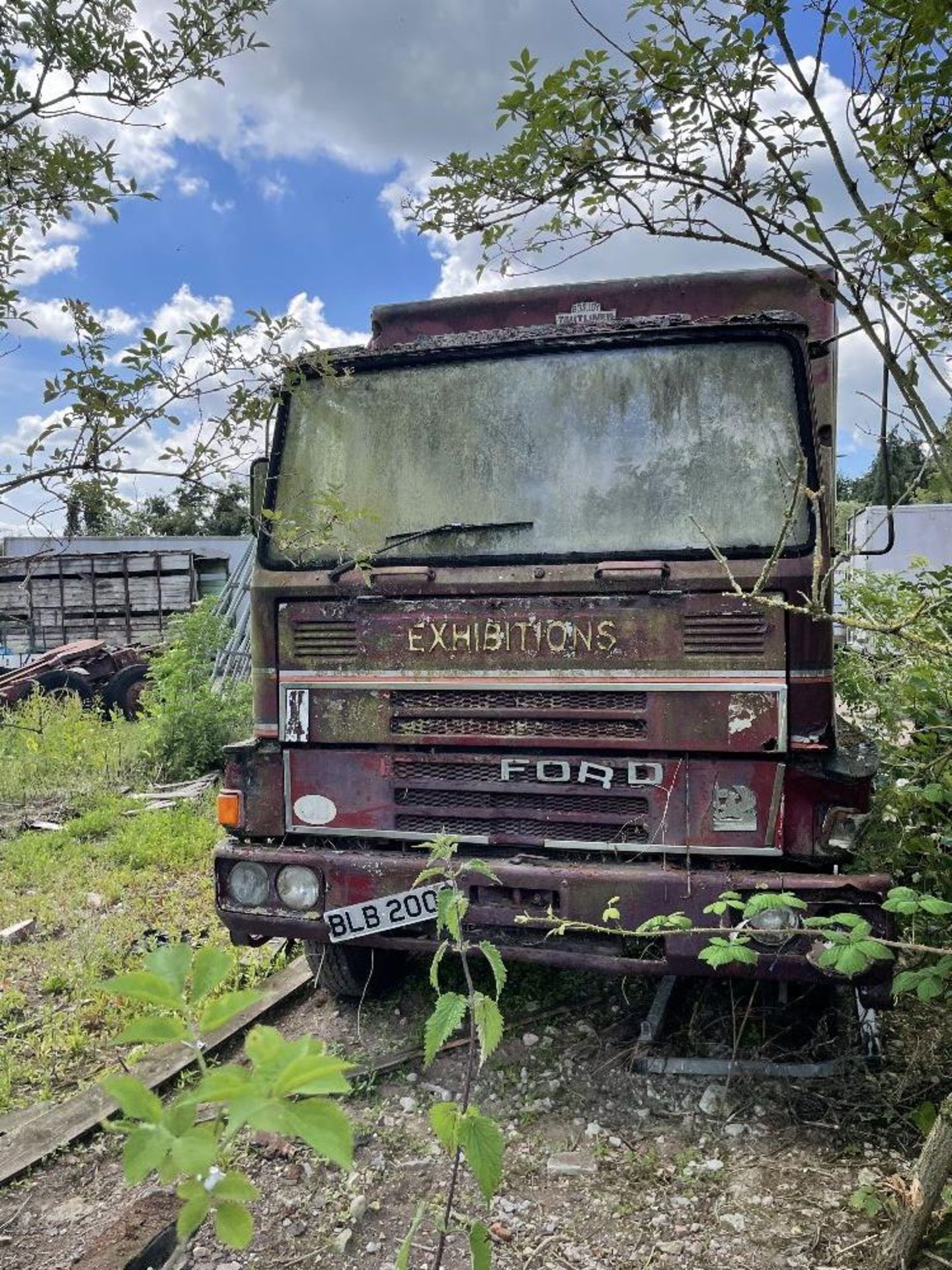 FORD EXHIBITONS CURTAIN SIDE LORRY