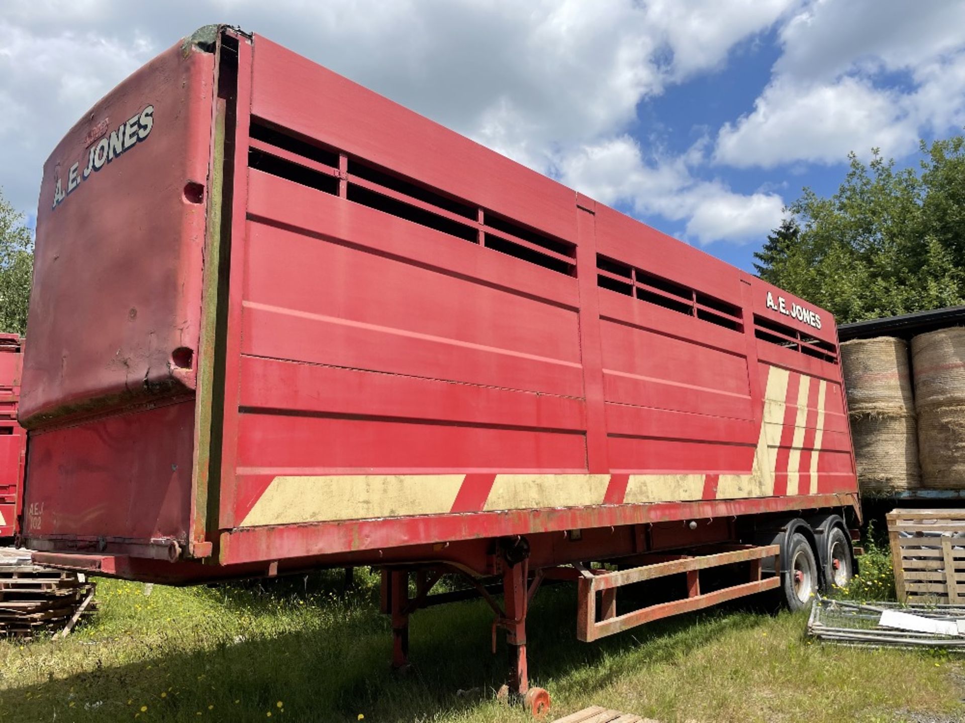 MILLMOOR ALUMINIUM LIVESTOCK TRAILER - Image 2 of 2