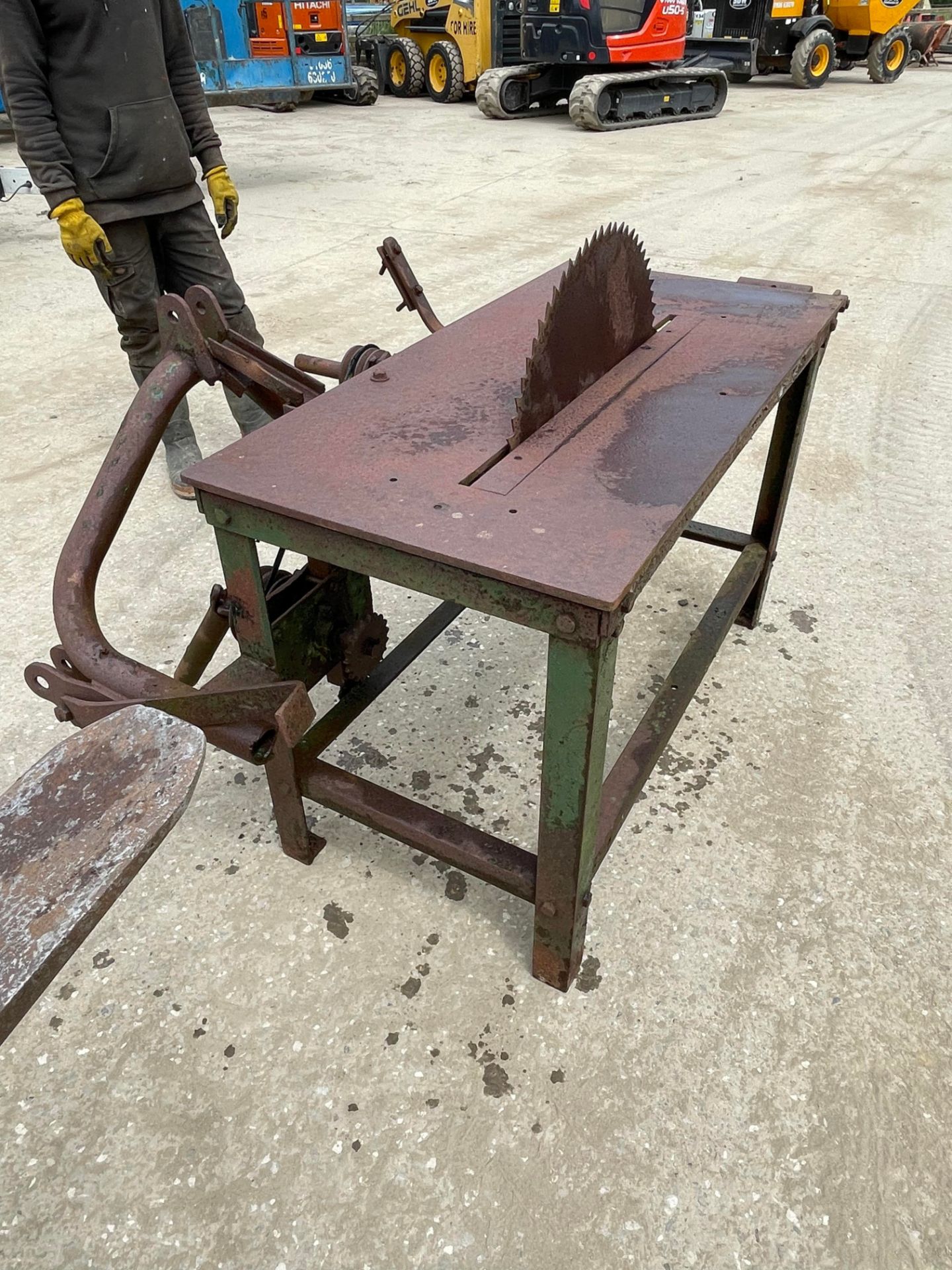 PTO SAWBENCH - Image 2 of 5