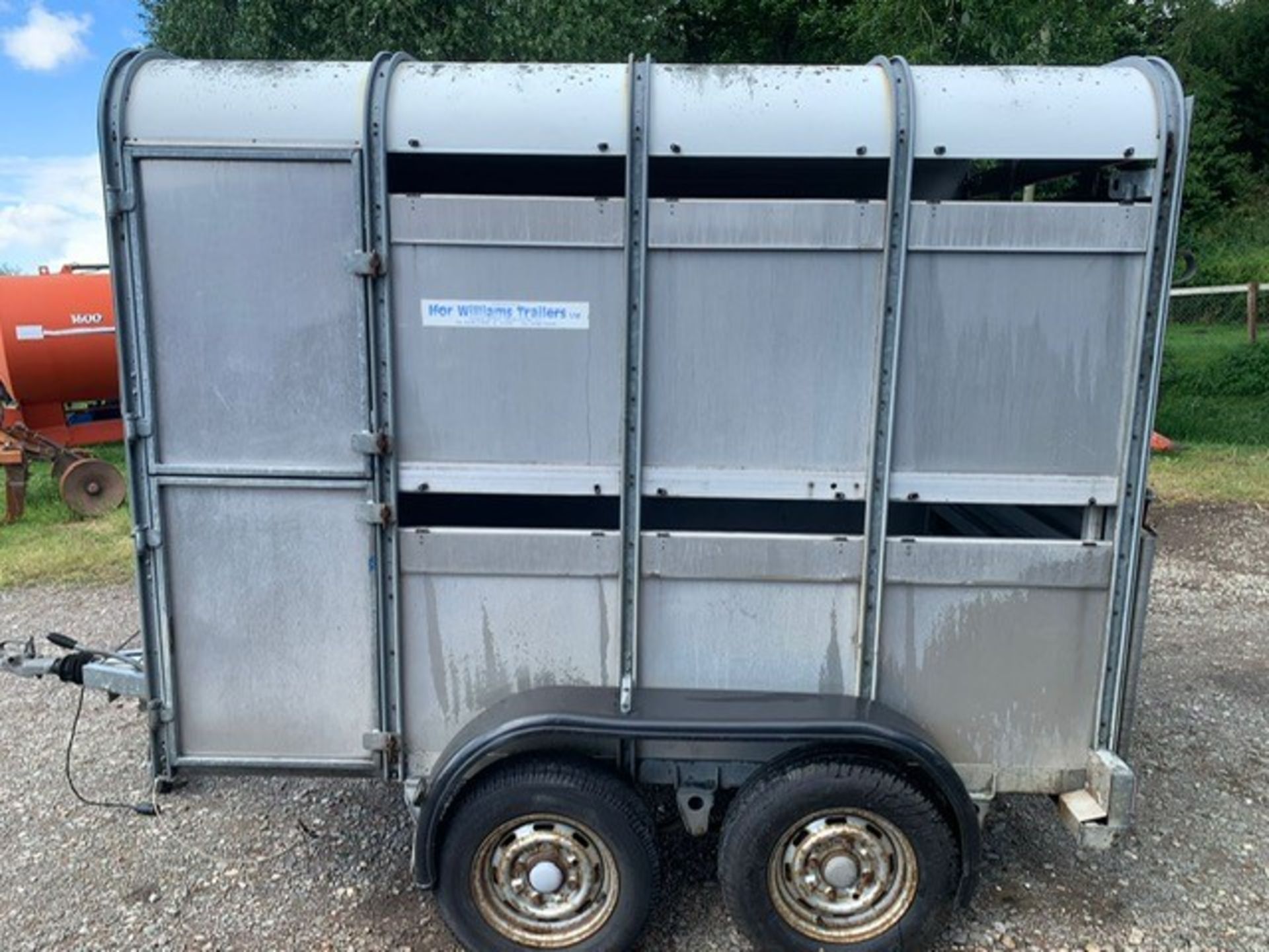 IFOR WILLIAMS TA5 LIVESTOCK TRAILER - Image 2 of 6