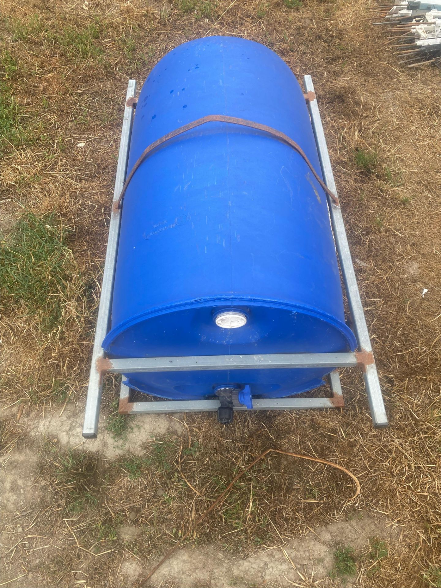 1 HOMEMADE BLUE BARRELD WATER BOWSER