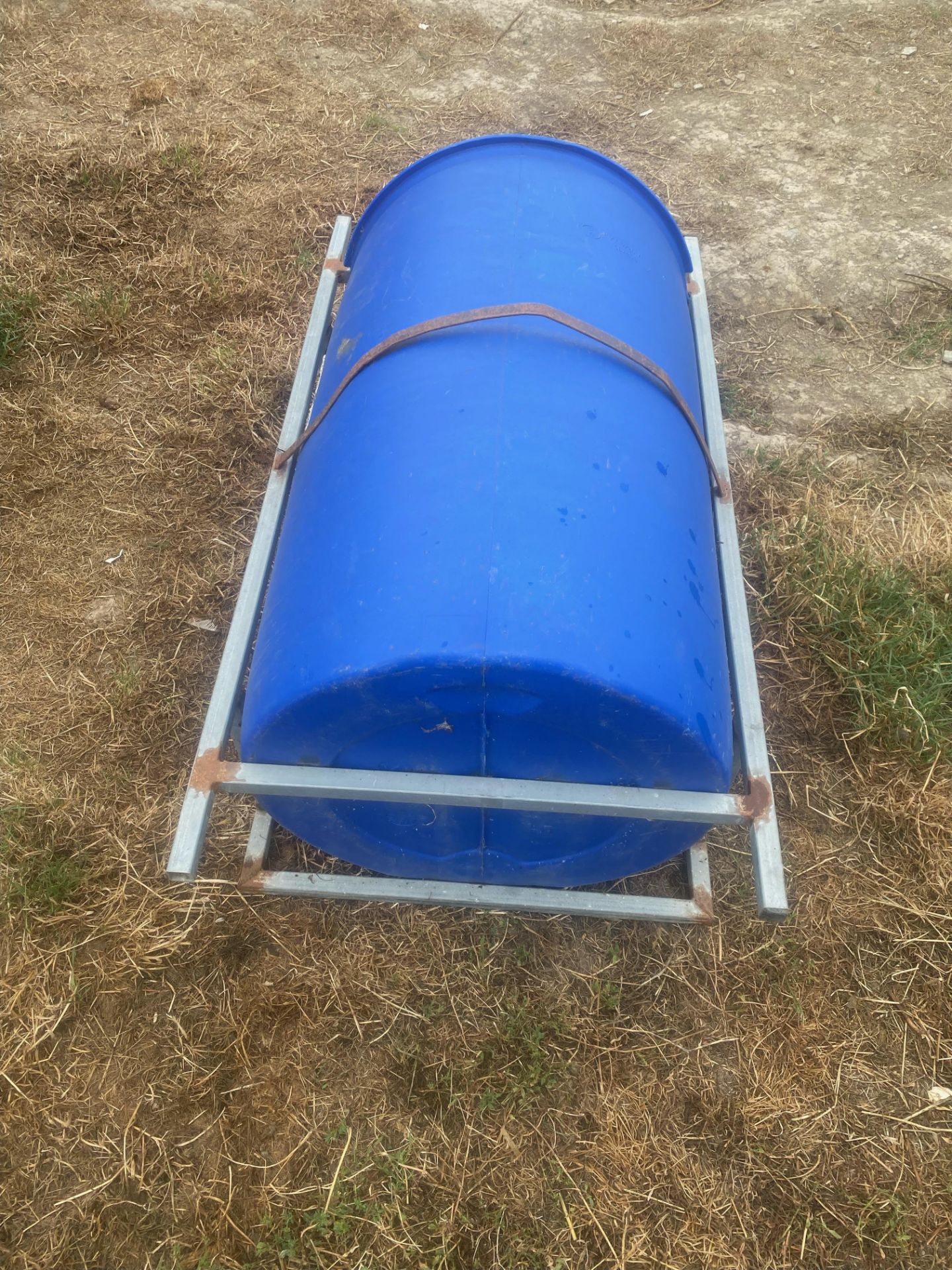 1 HOMEMADE BLUE BARRELD WATER BOWSER - Image 3 of 3